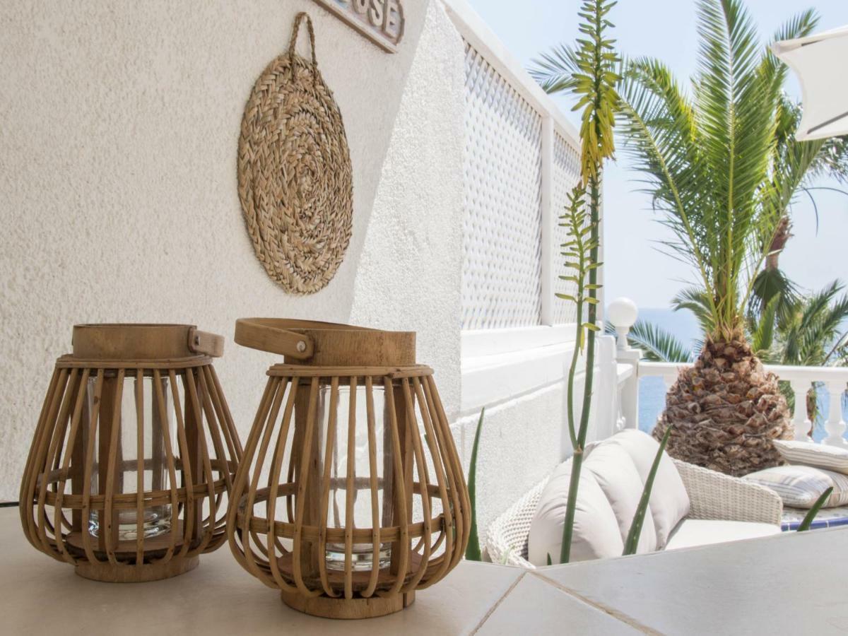 Frontline Villa, Five Star Deluxe El Campello Ngoại thất bức ảnh